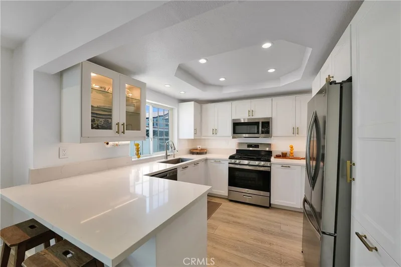 811 W 15th 2B, Newport Beach, CA 92663