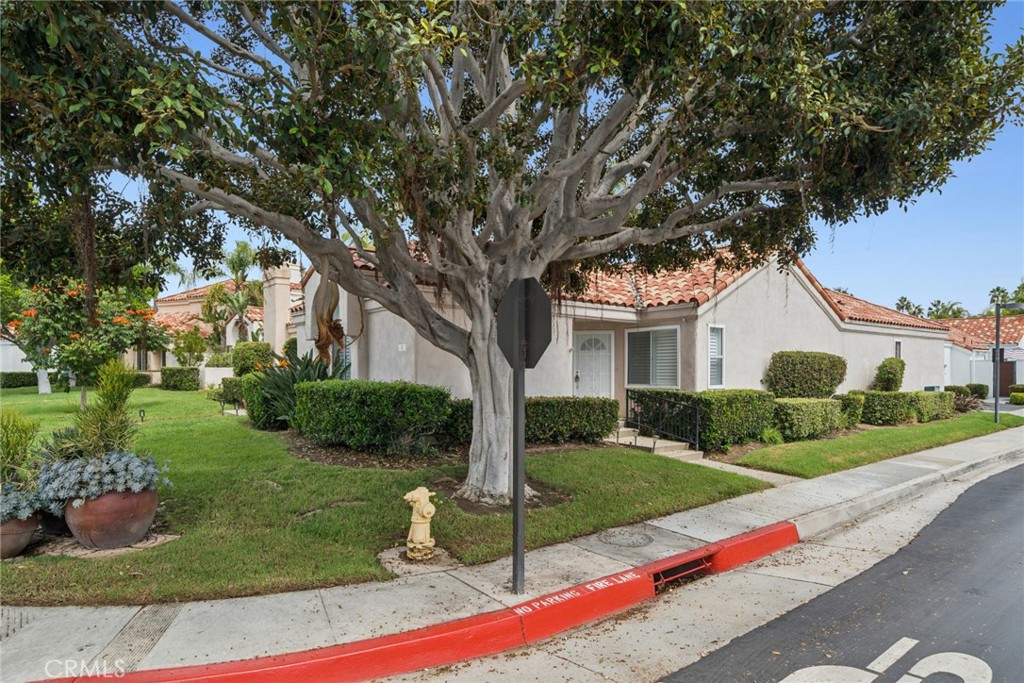 82 Shearwater, Newport Beach CA 92660 - photo 3