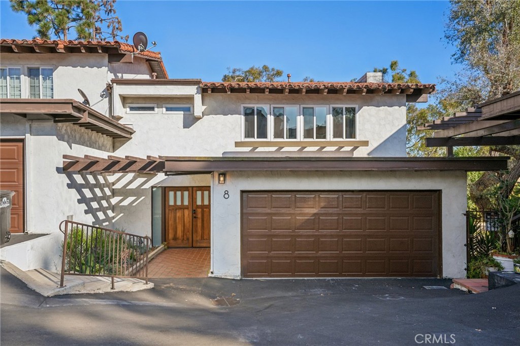 835 Amigos, Newport Beach CA 92660 - photo 2