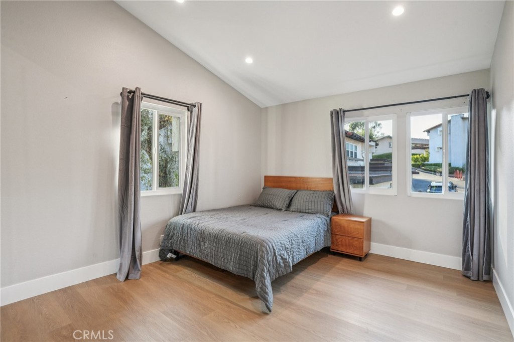 835 Amigos, Newport Beach CA 92660 - photo 28