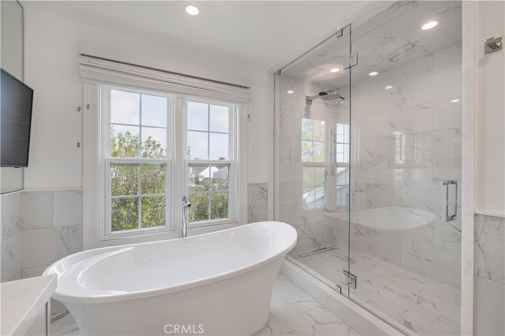 85 Hillsdale, Newport Beach CA 92660 - photo 10