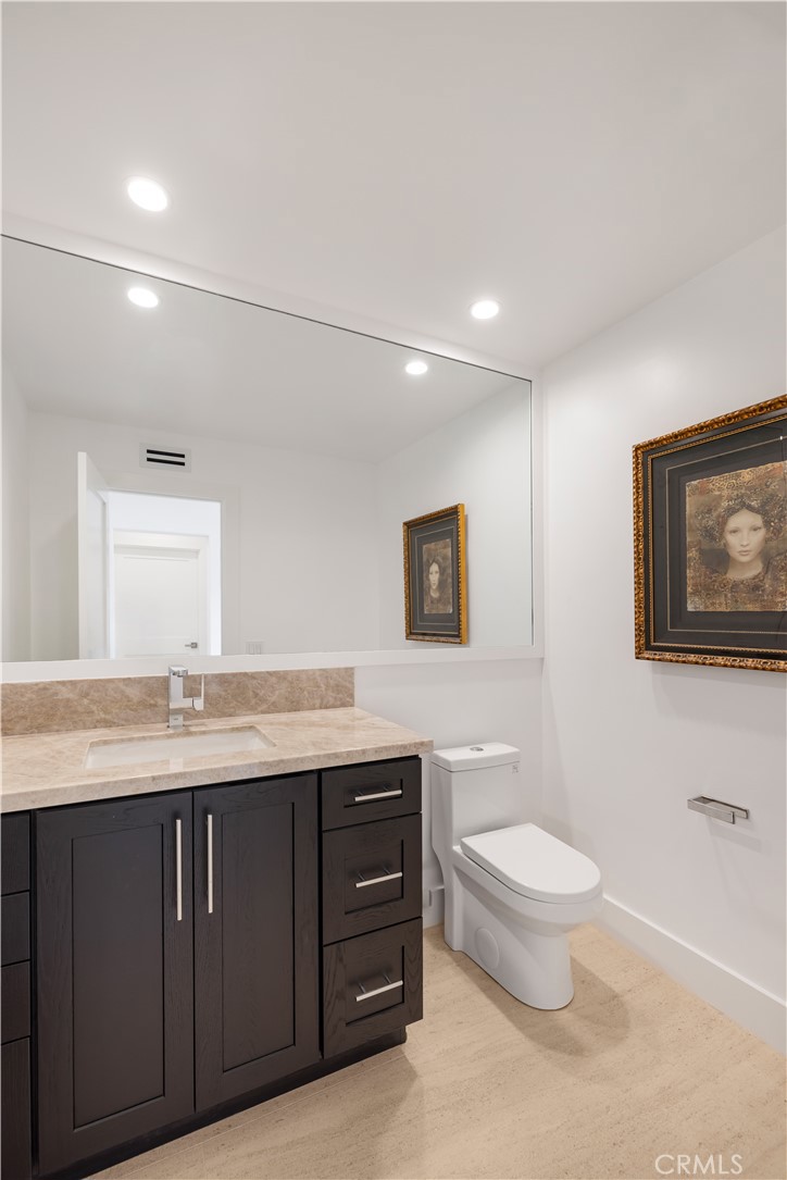 85 Hillsdale, Newport Beach CA 92660 - photo 14