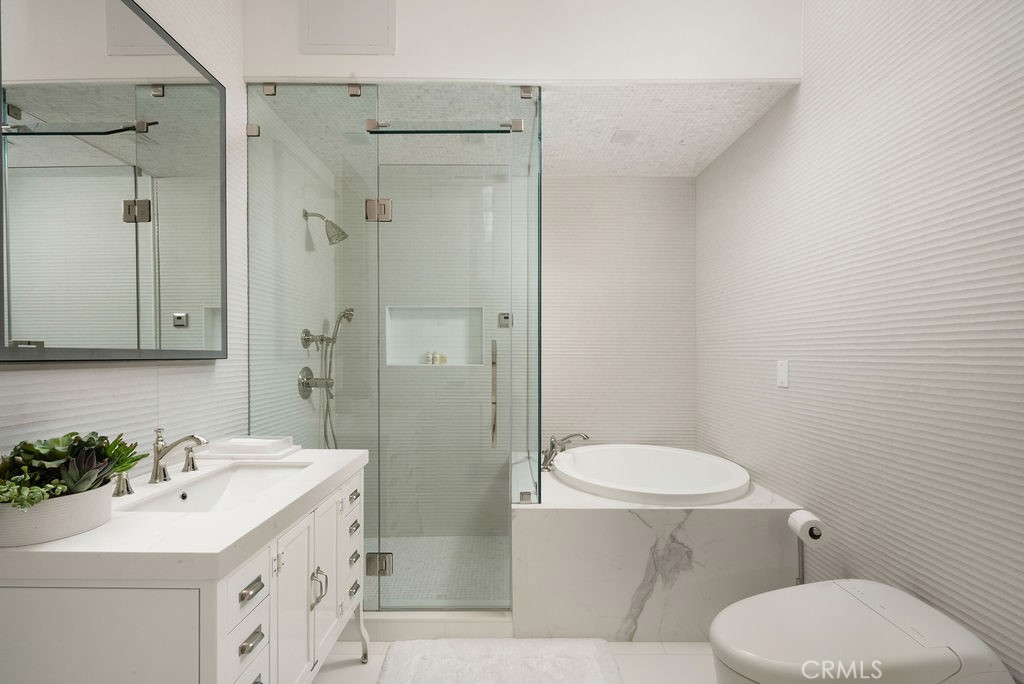 87 Linda, Newport Beach CA 92660 - photo 36
