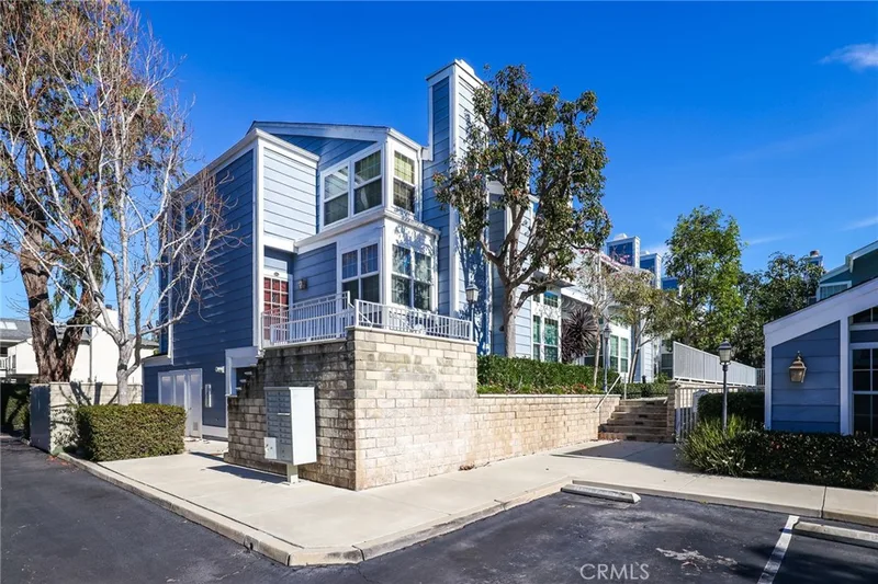 884 Halyard, Newport Beach, CA 92663