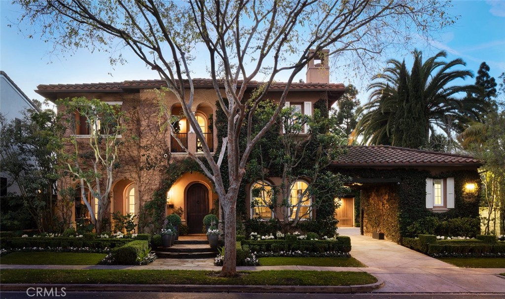 Front of home with porte-cochere - 9 Boardwalk, Newport Beach CA 92660 - photo 1