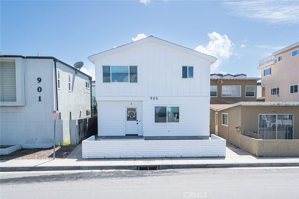 905 W Balboa, Newport Beach CA 92661 - photo 1