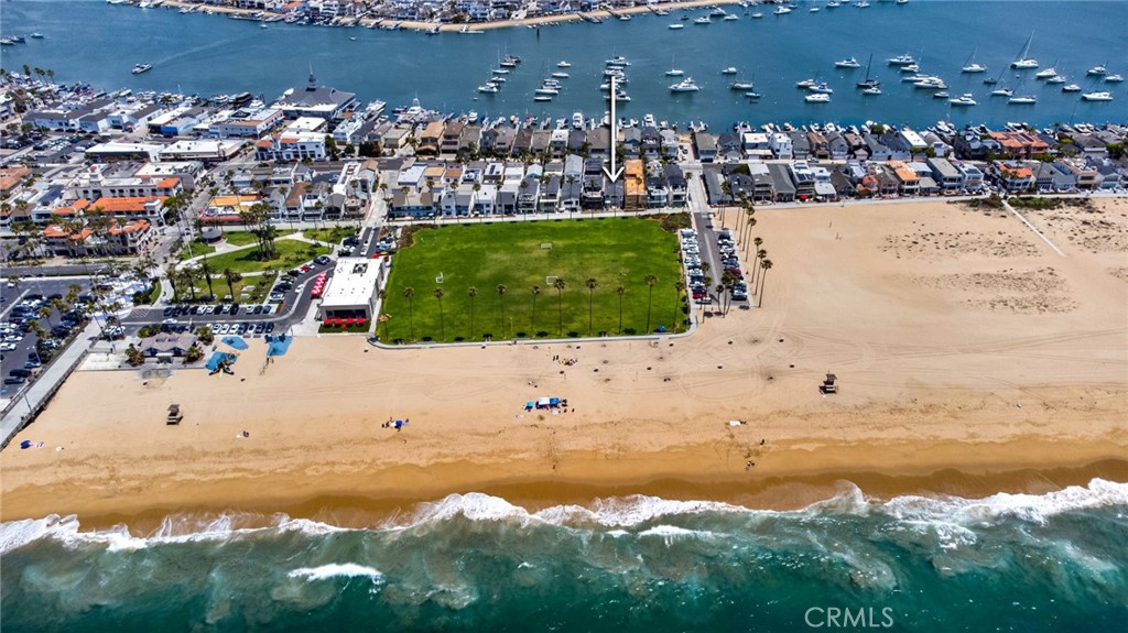 Ideally located on the boardwalk between A & B streets, with nearby guest parking lot - 920 E Oceanfront, Newport Beach CA 92661 - photo 3