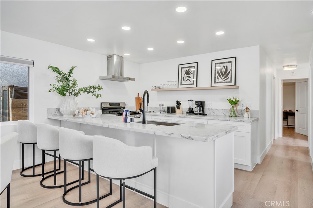 920 W Balboa, Newport Beach CA 92661 - photo 4
