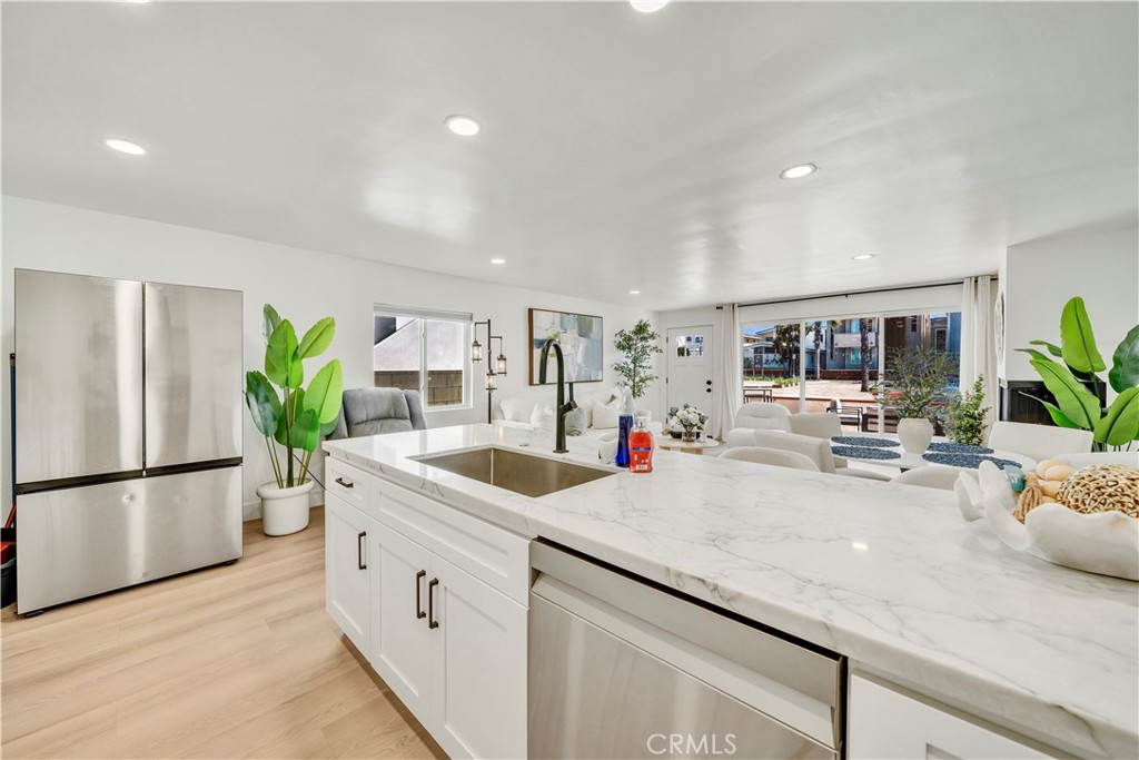 920 W Balboa, Newport Beach CA 92661 - photo 6