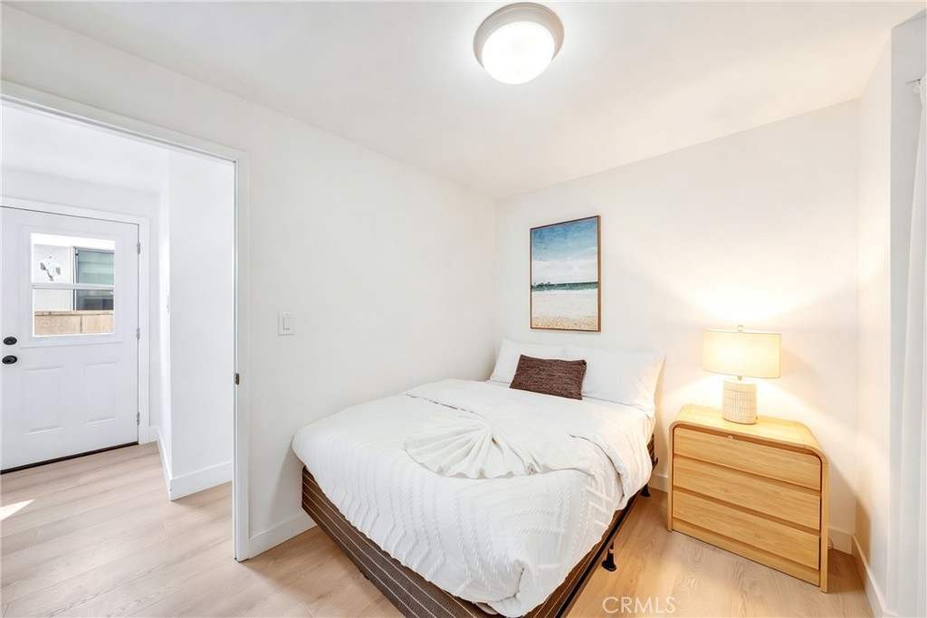920 W Balboa, Newport Beach CA 92661 - photo 11