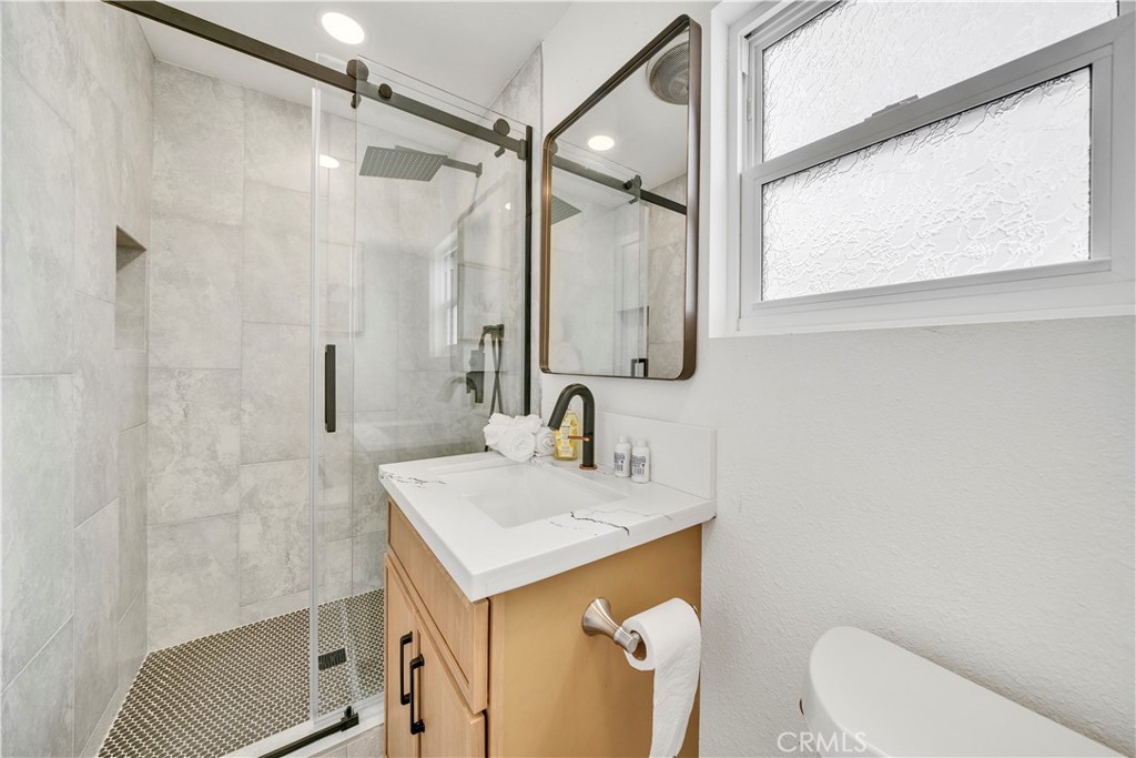 920 W Balboa, Newport Beach CA 92661 - photo 14