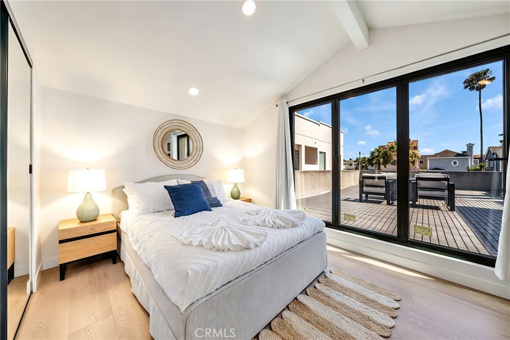 920 W Balboa, Newport Beach CA 92661 - photo 22