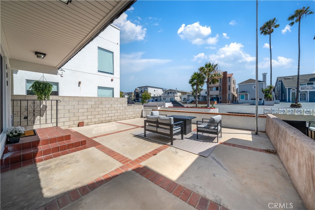 920 W Balboa, Newport Beach CA 92661 - photo 27