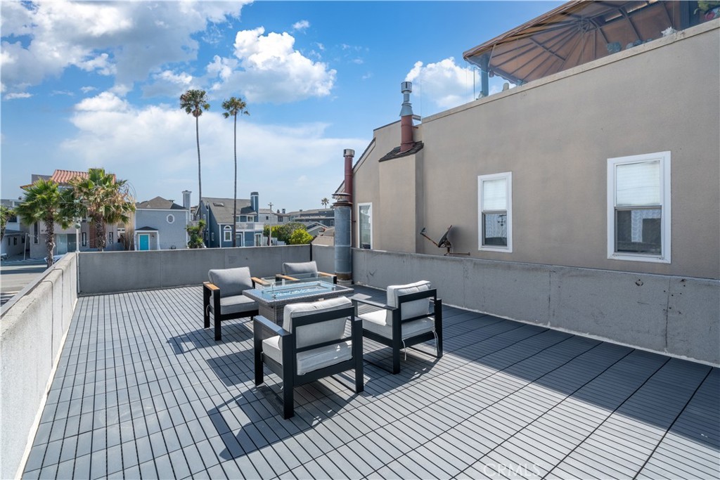 920 W Balboa, Newport Beach CA 92661 - photo 29
