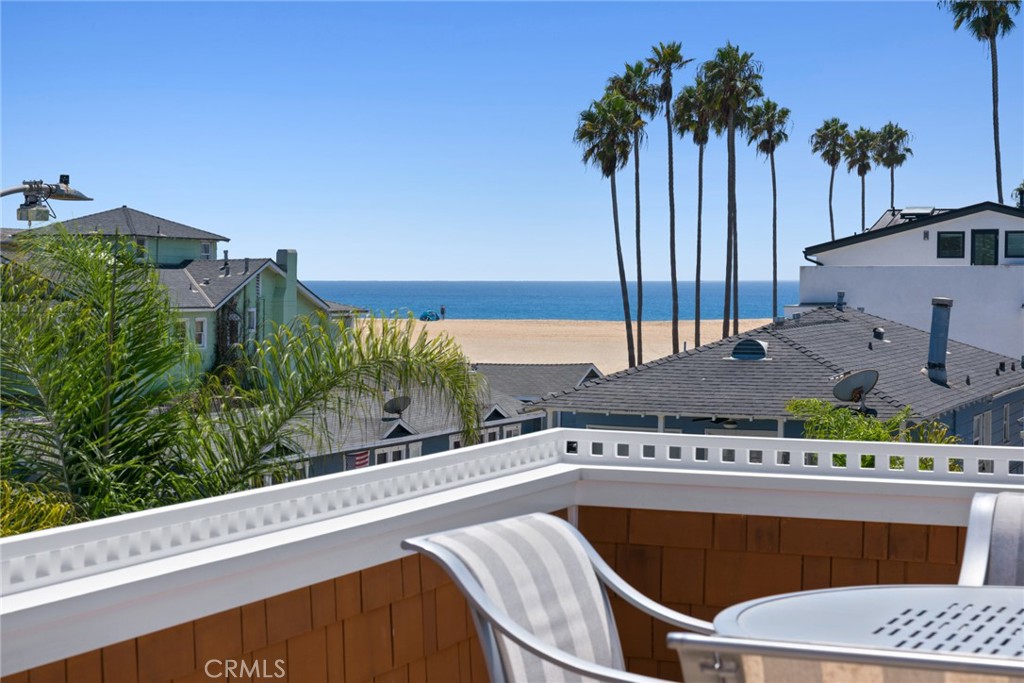 928 E Balboa Boulevard, Newport Beach CA 92661 - photo 40