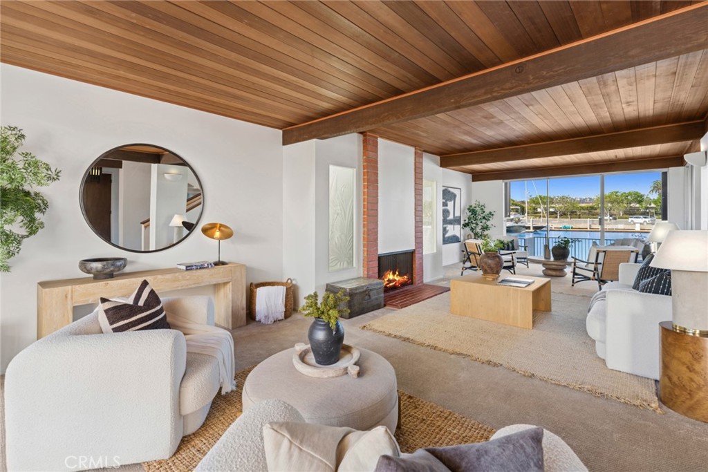 93 Linda, Newport Beach CA 92660 - photo 8