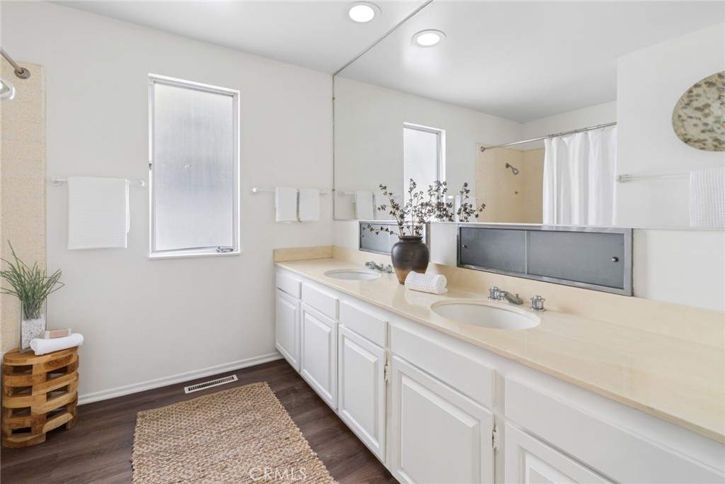 93 Linda, Newport Beach CA 92660 - photo 28