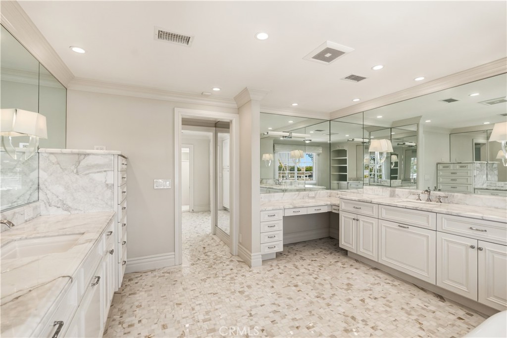 94 Linda Isle, Newport Beach CA 92660 - photo 30