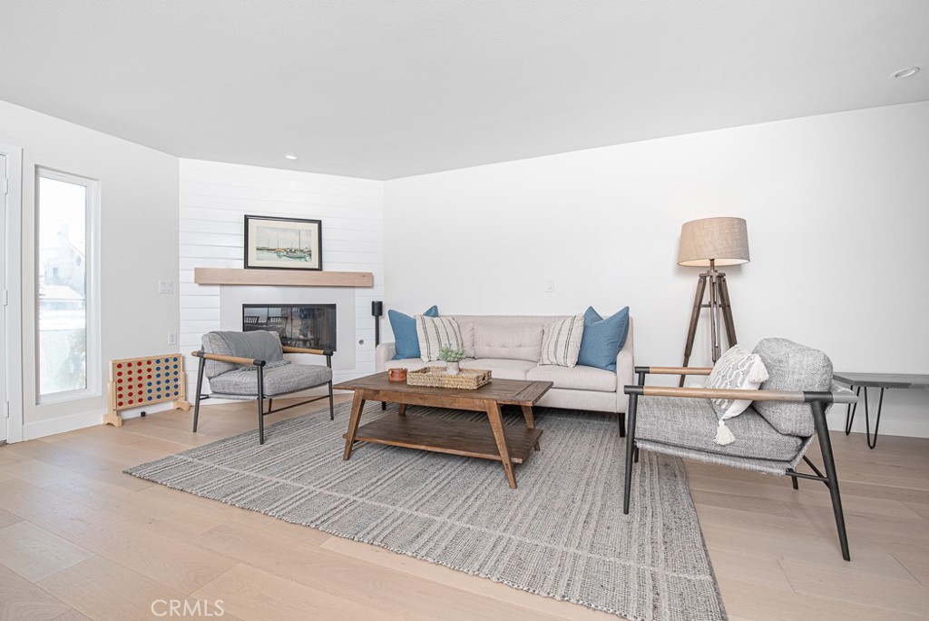 947 W Balboa, Newport Beach CA 92661 - photo 8