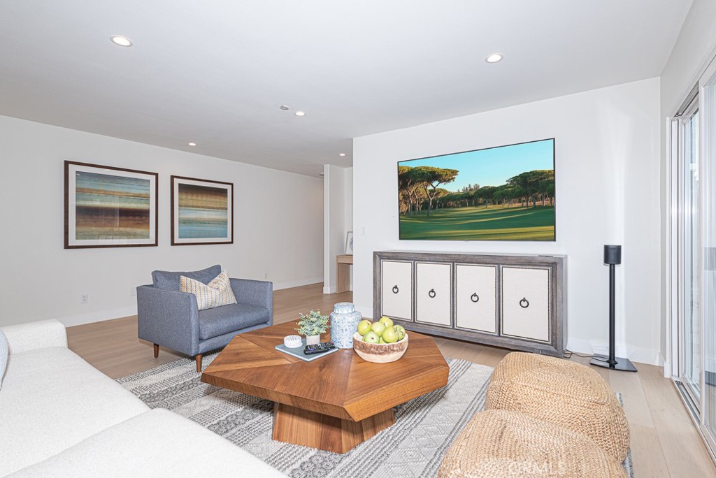 947 W Balboa, Newport Beach CA 92661 - photo 9