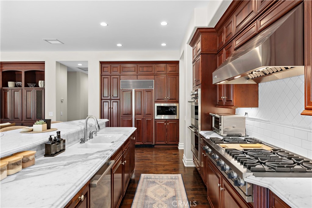 Marble countertops - 96 Old Course, Newport Beach CA 92660 - photo 9