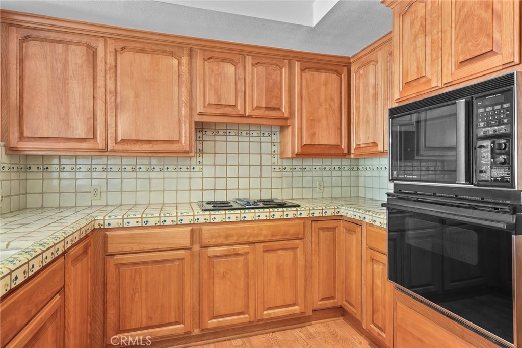 981 Bayside Cove 405, Newport Beach CA 92660 - photo 23