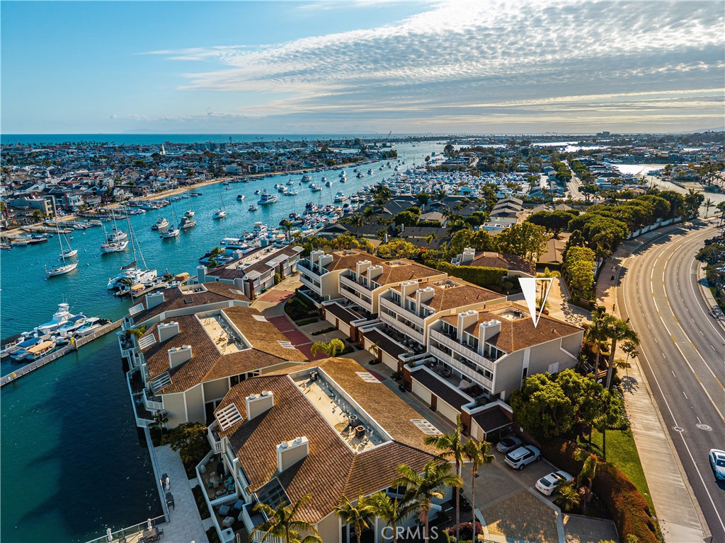 994 Bayside Cove, Newport Beach CA 92660 - photo 3