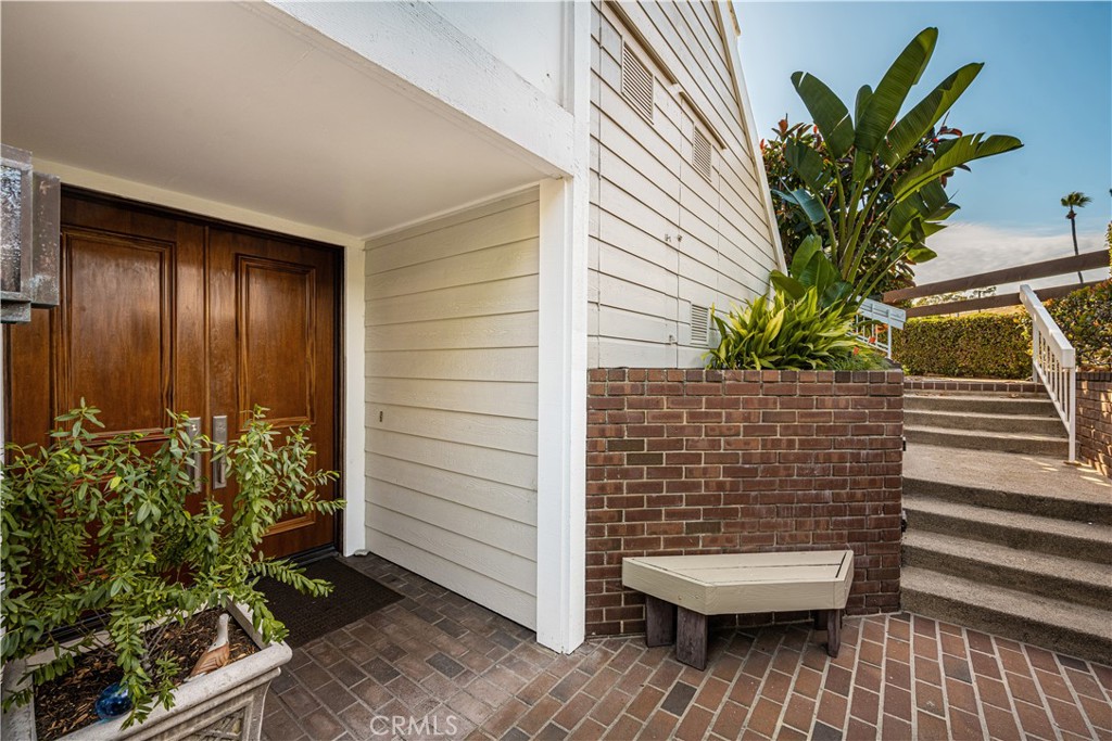 994 Bayside Cove, Newport Beach CA 92660 - photo 9