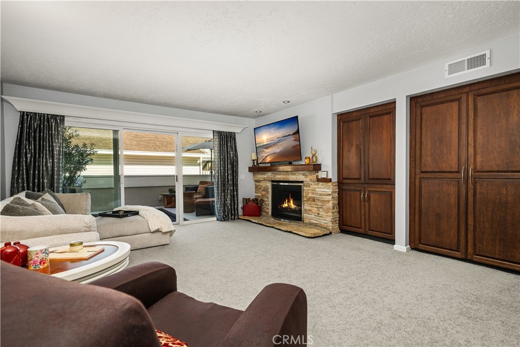 994 Bayside Cove, Newport Beach CA 92660 - photo 16