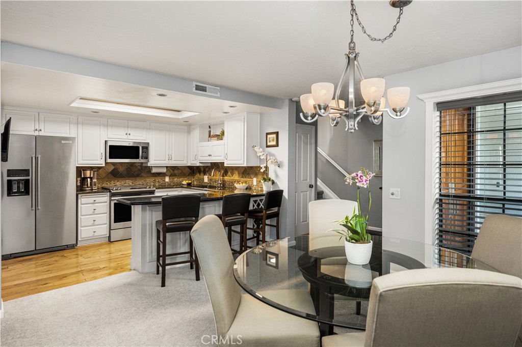 994 Bayside Cove, Newport Beach CA 92660 - photo 21