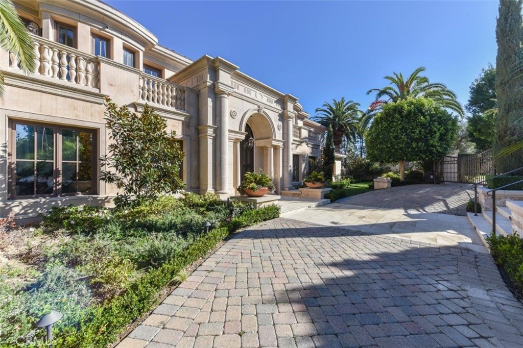 11 Skyridge, Newport Coast CA 92657 - photo 2