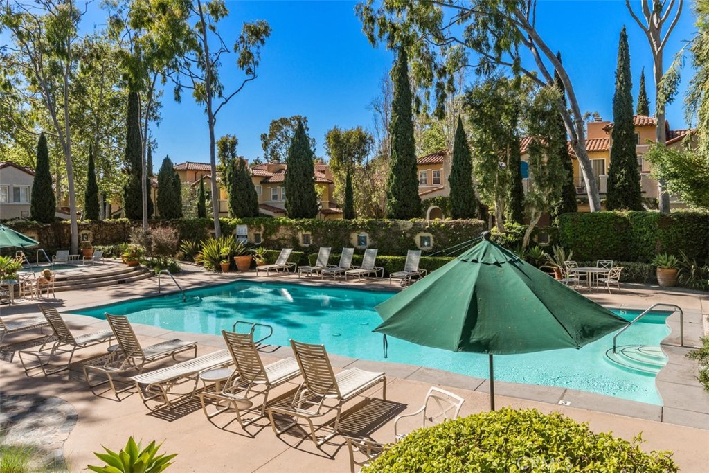 Community Pool - 11 Sorrento Court, Newport Coast CA 92657 - photo 27