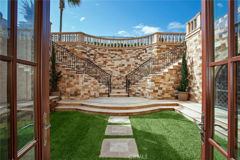12 Skyridge, Newport Coast CA 92657 - photo 37