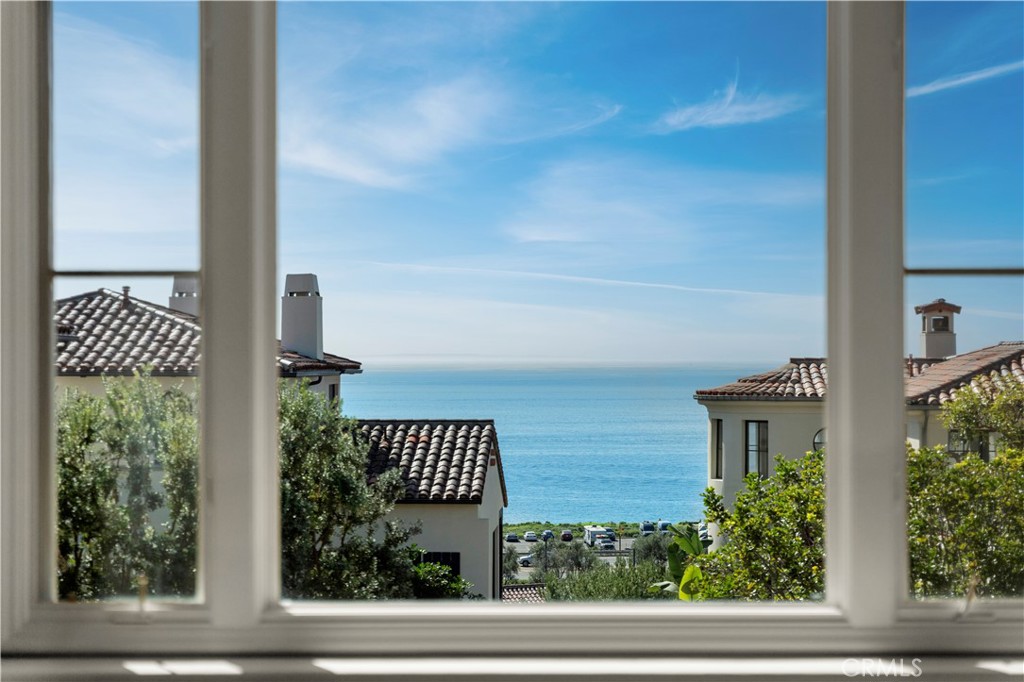 142 Sidney Bay Drive 31, Newport Coast CA 92657 - photo 3