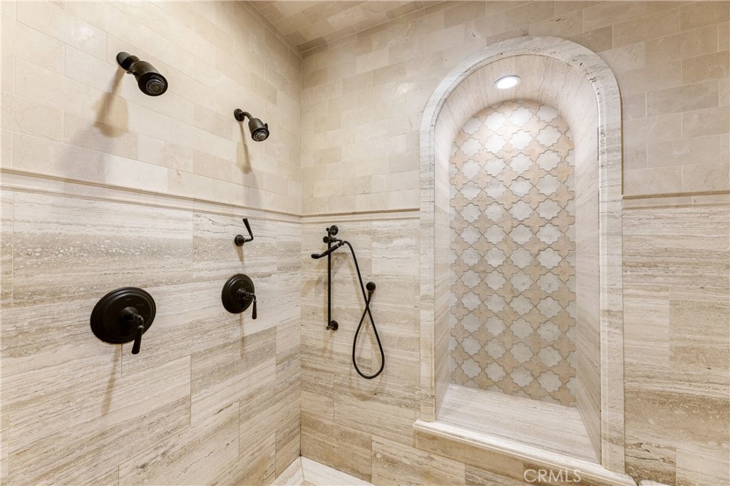 Master Bath - 16 Shore Walk, Newport Coast CA 92657 - photo 30