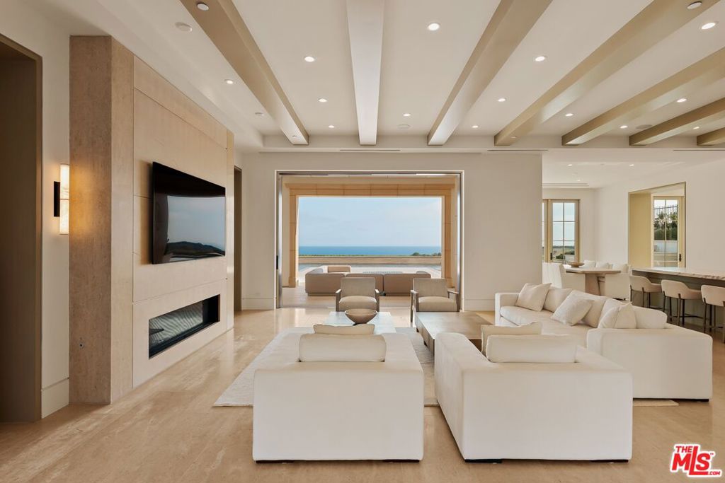 18 Swimmers Point, Newport Coast CA 92657 - photo 4