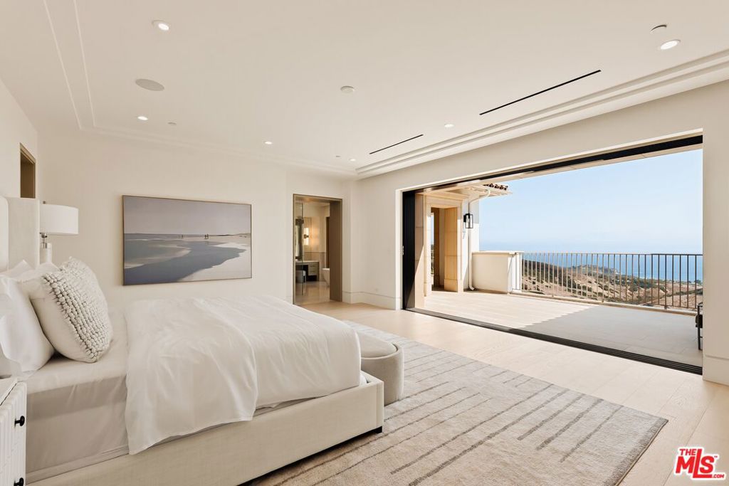 18 Swimmers Point, Newport Coast CA 92657 - photo 14