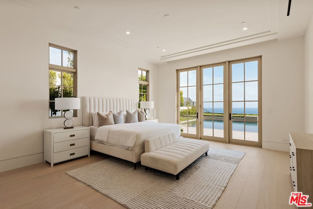 18 Swimmers Point, Newport Coast CA 92657 - photo 19