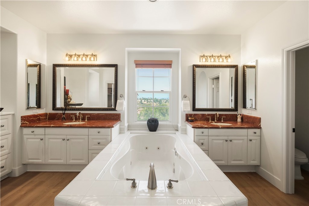 21 Fayence, Newport Coast CA 92657 - photo 32