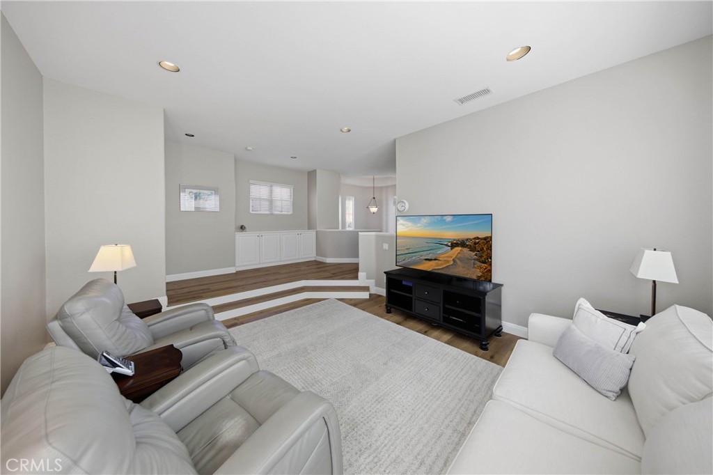 Comfortable Loft- Great for TV and/or Teens - 21 Pavona, Newport Coast CA 92657 - photo 24