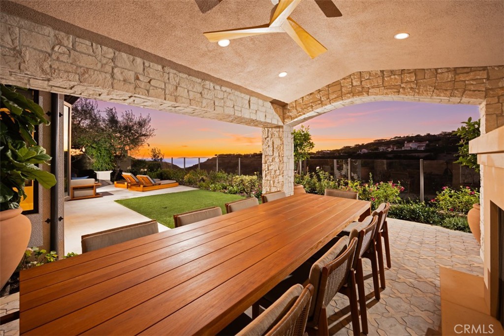 21 Shadowcast, Newport Coast CA 92657 - photo 4