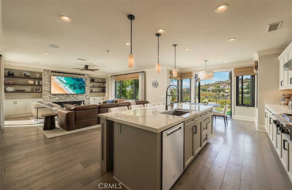 21 Shadowcast, Newport Coast CA 92657 - photo 16