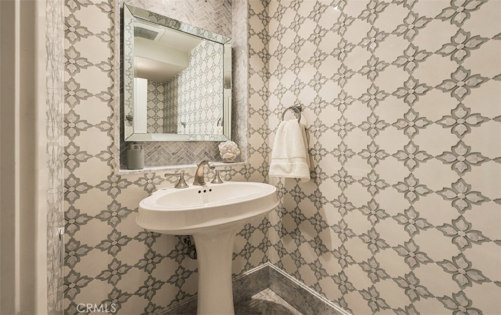 Powder Bath - 21 Shadowcast, Newport Coast CA 92657 - photo 18