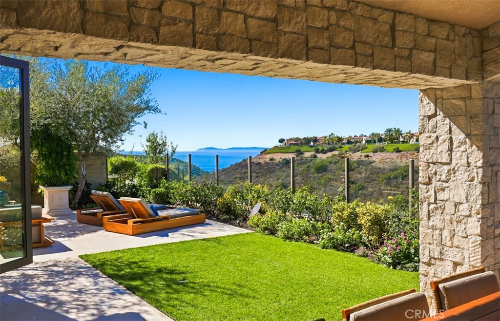 21 Shadowcast, Newport Coast CA 92657 - photo 37