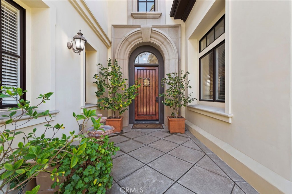 21 Via Palladio, Newport Coast CA 92657 - photo 4