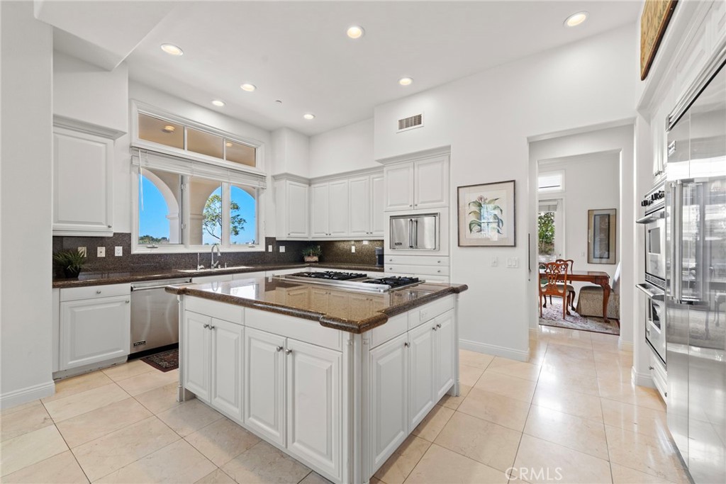 21 Via Palladio, Newport Coast CA 92657 - photo 20