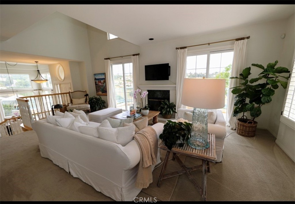 22 Chandon, Newport Coast CA 92657 - photo 6