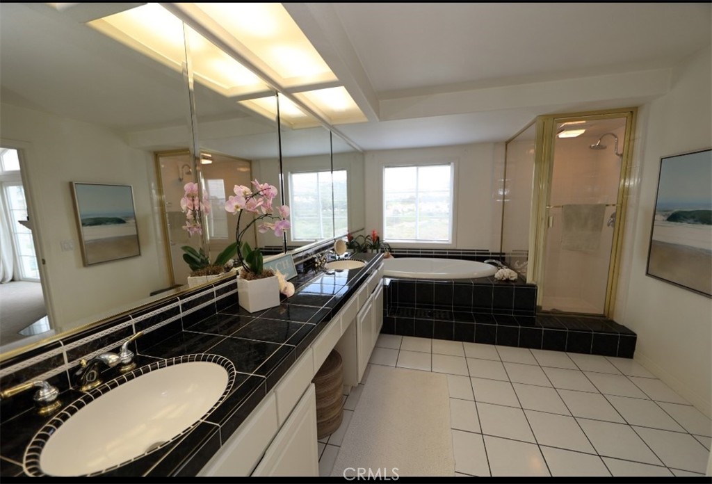 22 Chandon, Newport Coast CA 92657 - photo 10