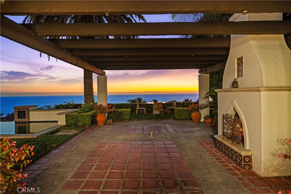24 Scenic Bluff, Newport Coast CA 92657 - photo 18