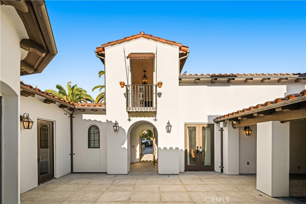 24 Scenic Bluff, Newport Coast CA 92657 - photo 31